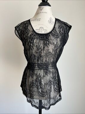 😎 5/$10 DKNY | Black Lace Sleeveless Top Size Medium